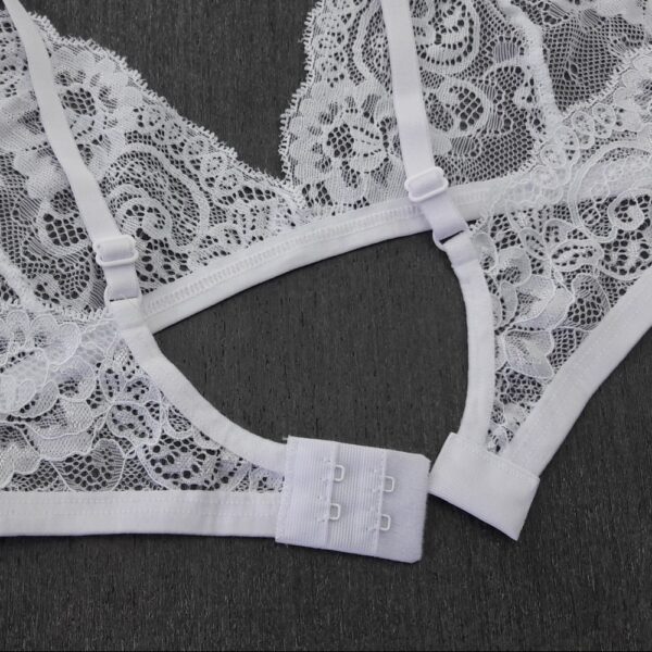 Conjunto Sensual Renda Decote V e Calcinha Fio - Imagem 3
