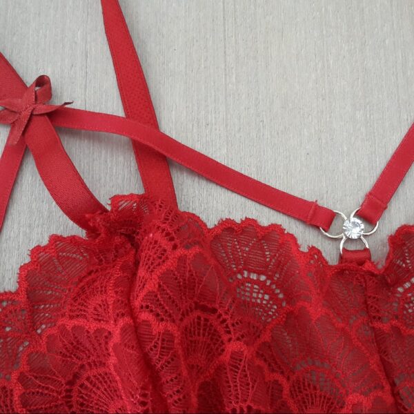 Sutiã Strappy Renda Confortável sem Bojo com Tiras Frontais - Imagem 9