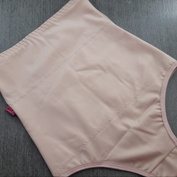 Cinta Modeladora Shapewear em Cetinete de Alta Compressão - Imagem 6