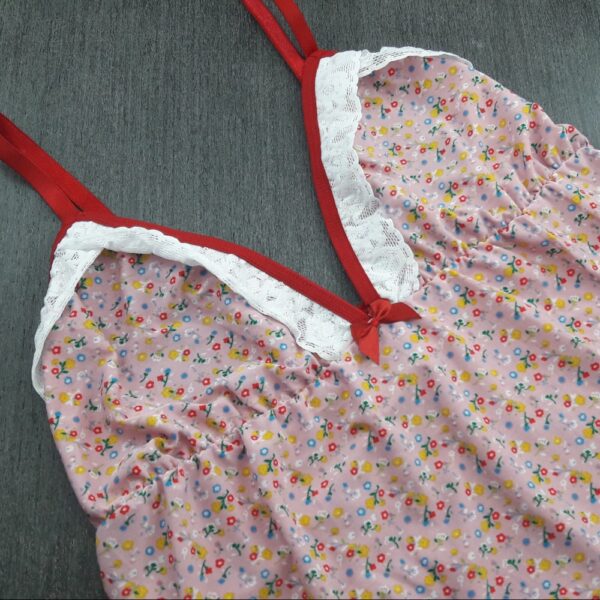 Pijama Feminino Estampado Poliéster com Blusa e Calça - Imagem 9