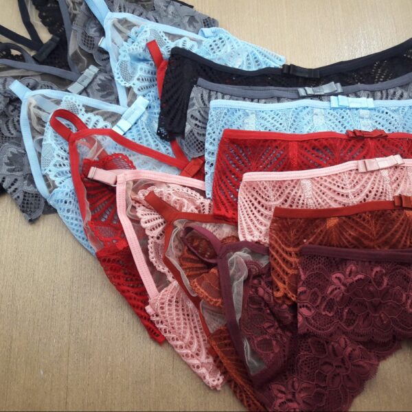 Conjunto Lingerie Renda e Tule Tanga Fio Dental Transparente - Imagem 2