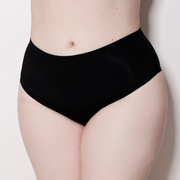 Calcinha  Plus Size Microfibra Laterais Largas e Sustentação