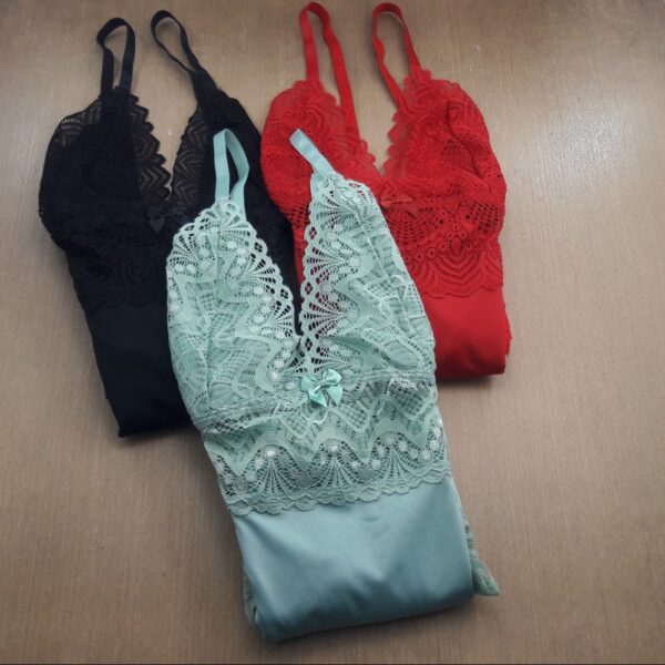 Camisola Sensual em Poliéster com Renda no Busto e Barra - Imagem 8