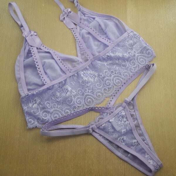 Conjunto Sensual Tule e Renda com Transparência e Fio Dental - Imagem 4