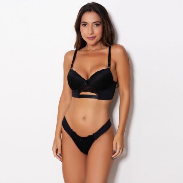 Conjunto Lingerie em Renda Sutiã com Bojo e Calcinha Cavada - Imagem 5