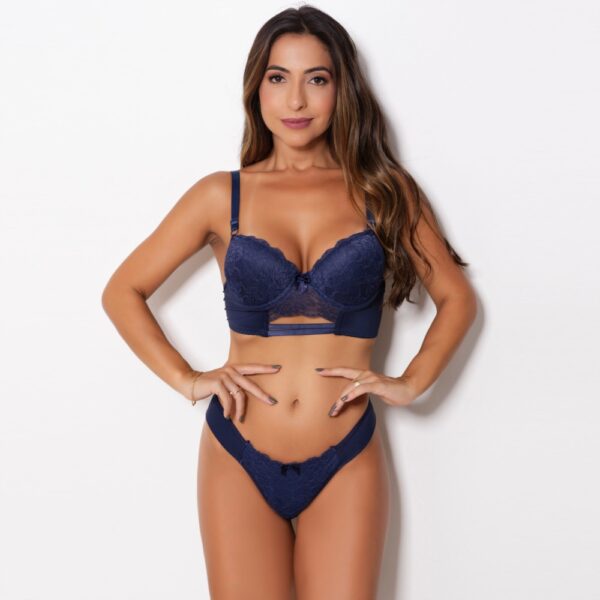 Conjunto Lingerie em Renda Sutiã com Bojo e Calcinha Cavada - Imagem 9